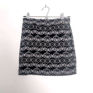 Dynamite Patterned Mini Skirt